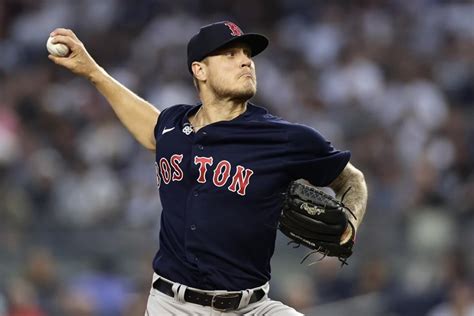 Red Sox pitcher Tanner Houck set to have surgery to insert a plate for a facial fracture